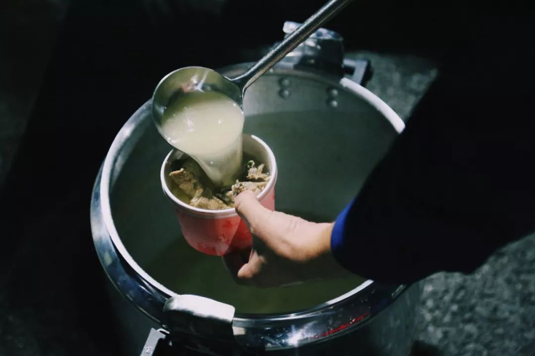 在江夏，我遇见了青松