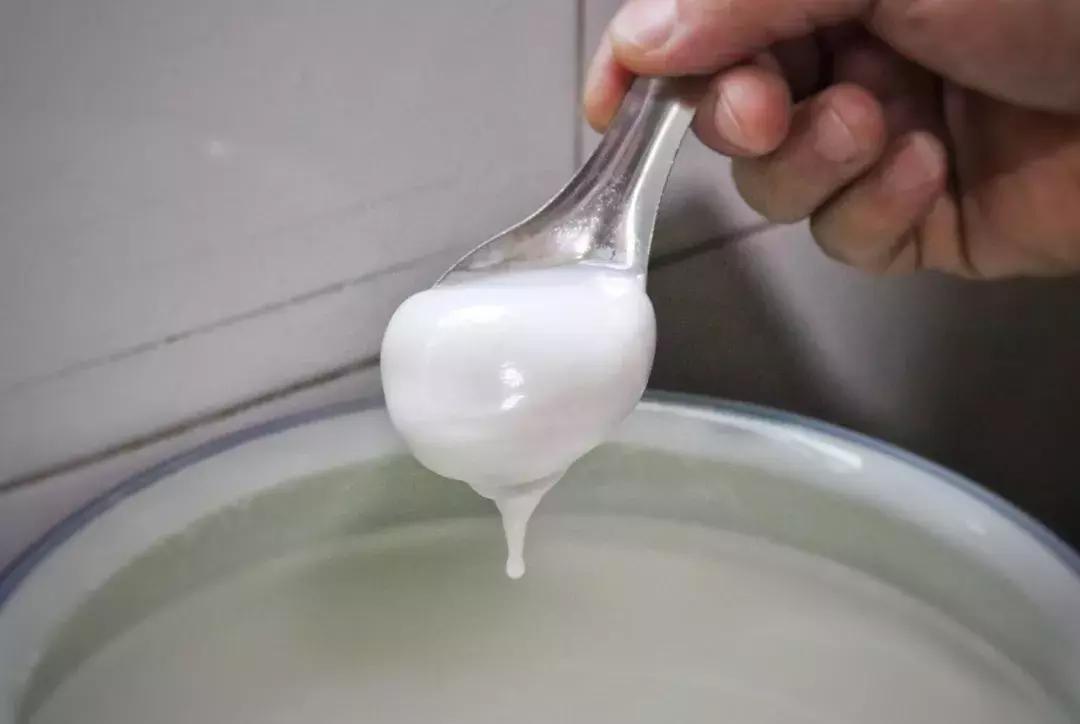 贵阳最好吃的糕粑稀饭,贵阳青岩糕粑稀饭成品