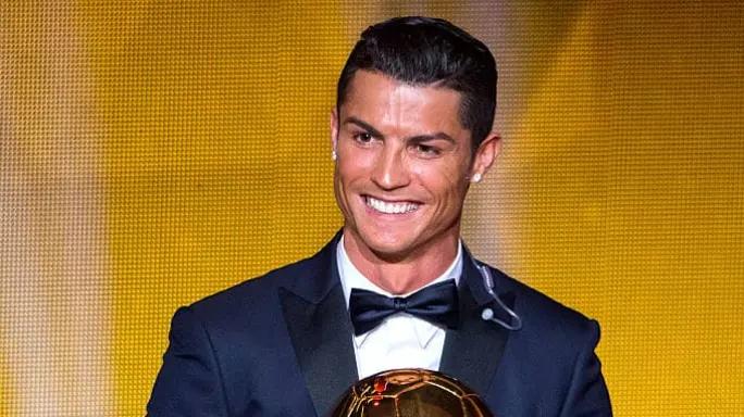 对过去25年的所有金球奖得主进行排名，2012年的梅西夺魁