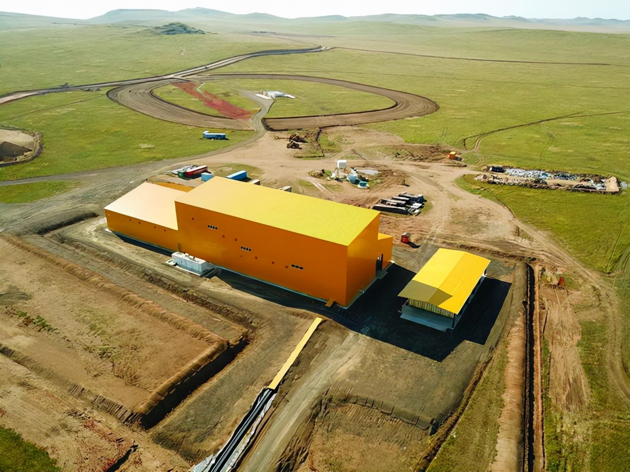 699吨黄金运抵中国，美国人开始抢购金币，美联储不敢私吞黄金