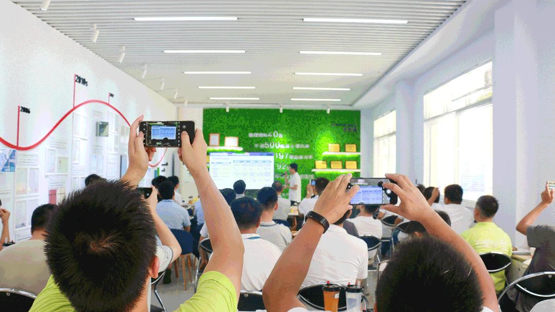 嘉宝莉前景如何,嘉宝莉创业