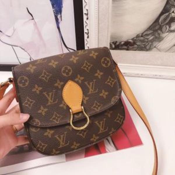 lv包买中古还是买一手,lv双子星中古包值不值得买