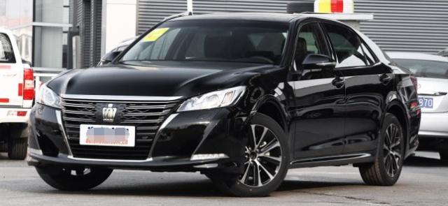 十年车龄的丰田皇冠值得入手吗,丰田皇冠80年代百万豪车