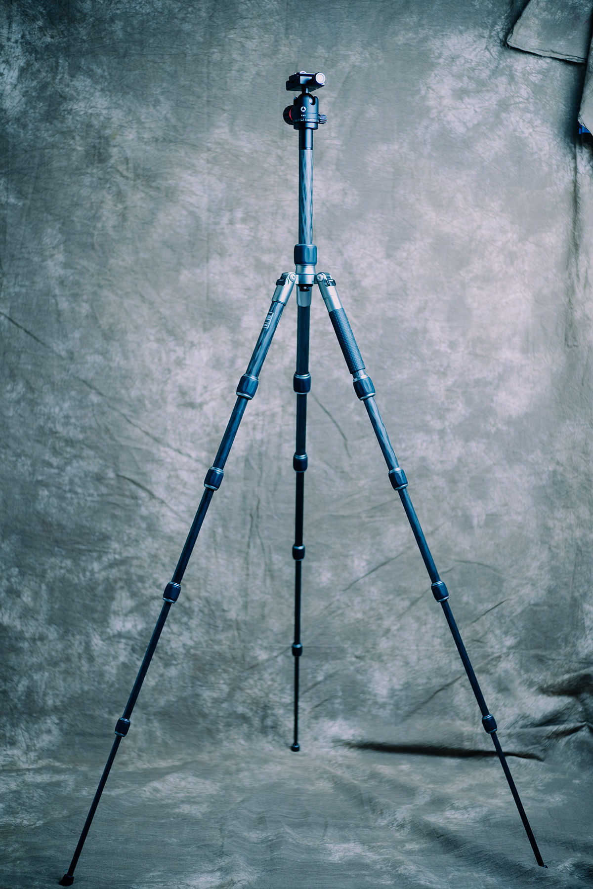 劲捷a系列三脚架视频,劲捷碳纤维三脚架质量怎样