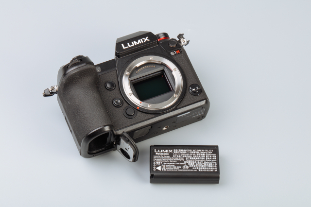 松下全画幅s1r,松下全幅无反s1r拆解