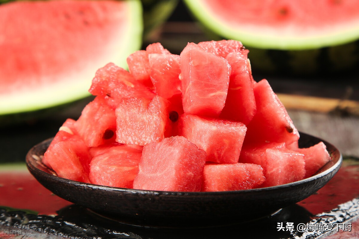 买西瓜注意这几点,西瓜选购技巧口诀