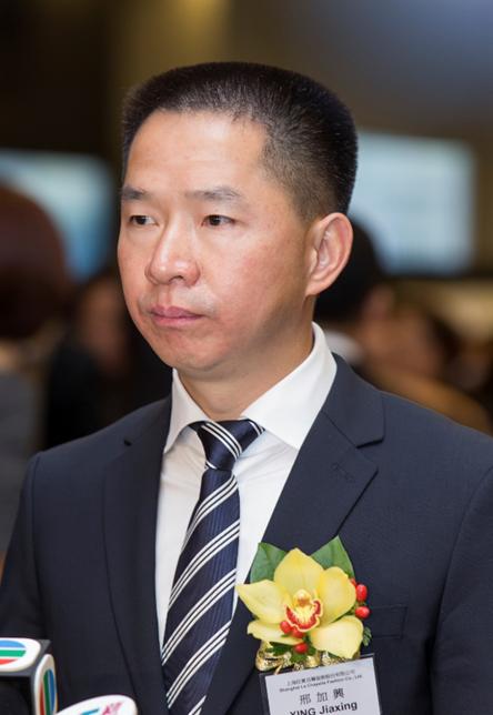 这家伪装成法国大牌的国货,终于被市场打脸了