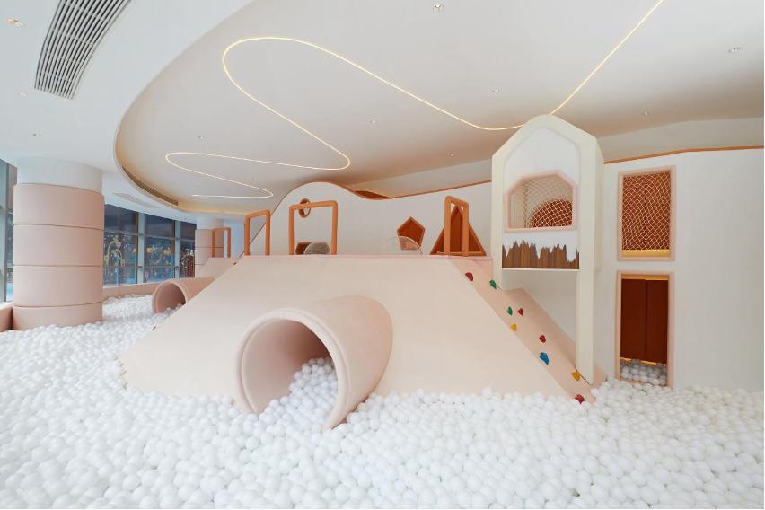 安吉玩雪的地方推荐,安吉周末滑雪泡温泉