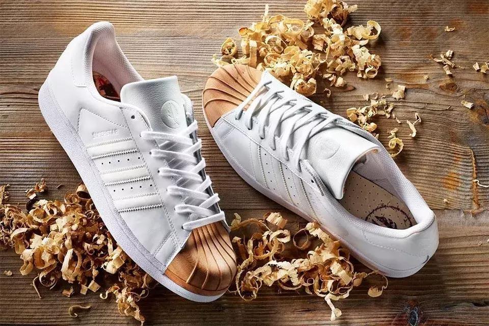 三叶草superstar复刻版,如何判断三叶草superstar真假