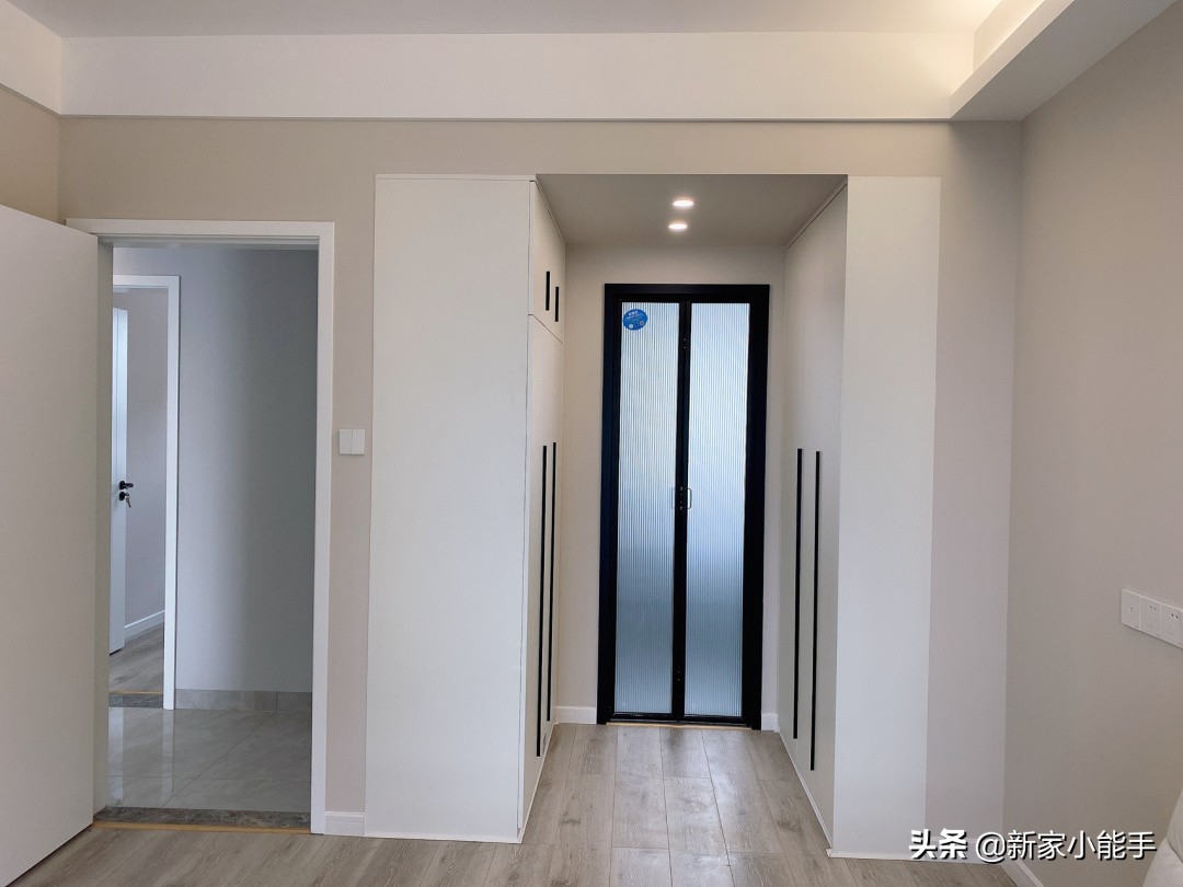 白骆驼色装修效果图,白骆驼色乳胶漆墙面客厅效果图