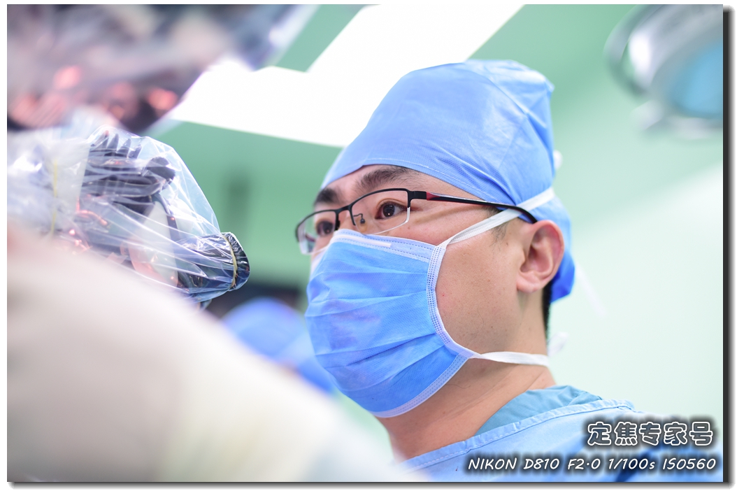 几百个“玉米粒”长满了7岁男孩的脑子，妈妈上演现实版药神