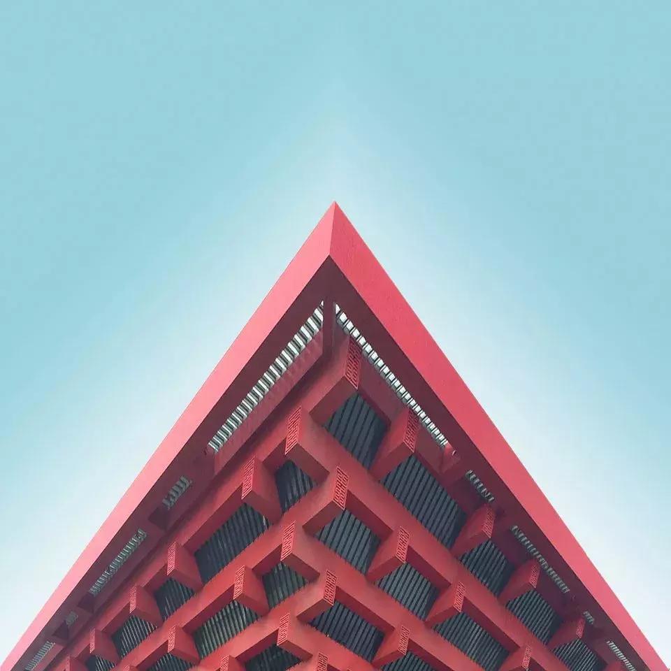 网友吐槽国内十大丑建筑,被人吐槽的中国建筑