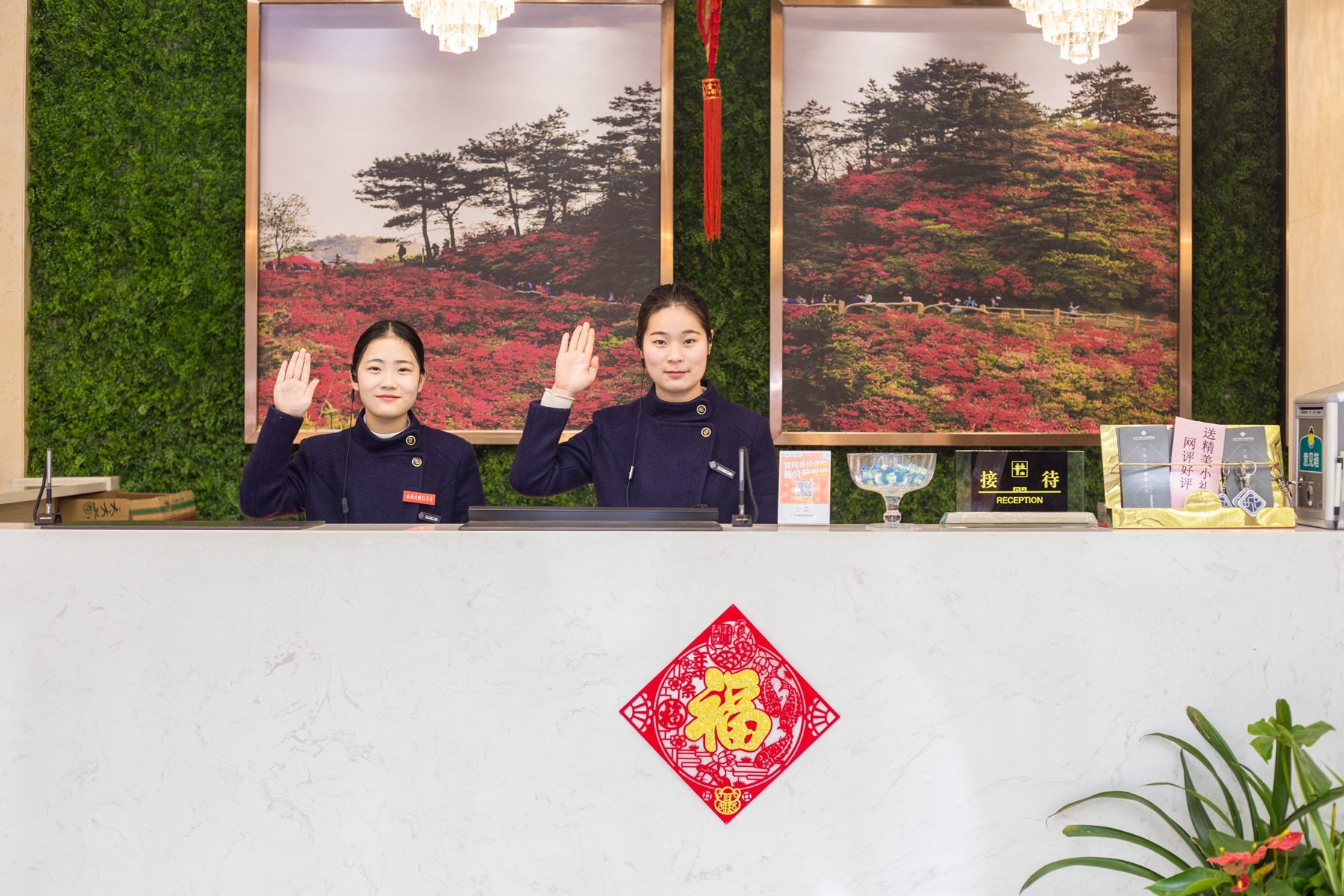 武汉哪里吃螃蟹风景最好,武汉人去青岛玩的地方