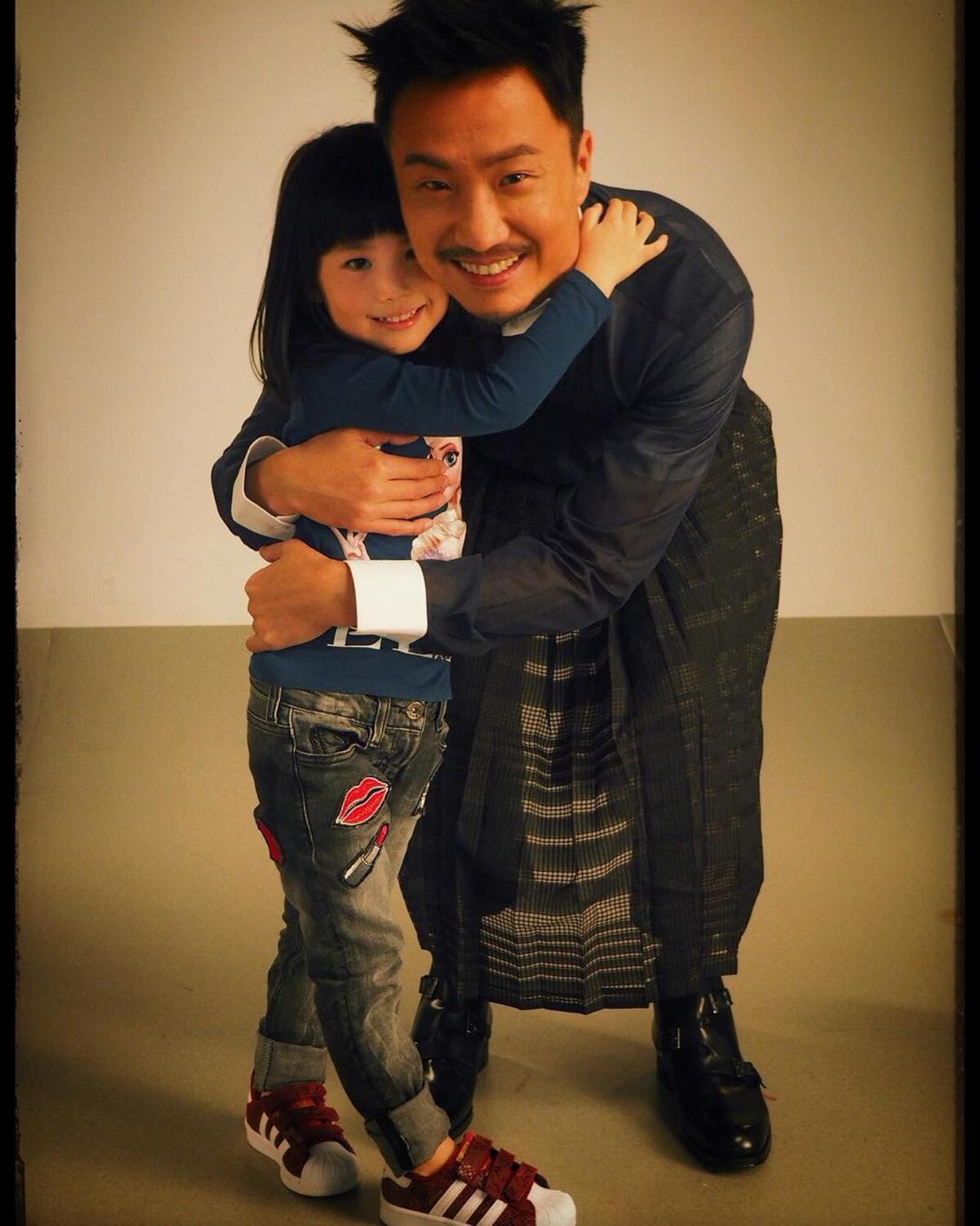 郑中基机场醉酒,郑中基历史记录