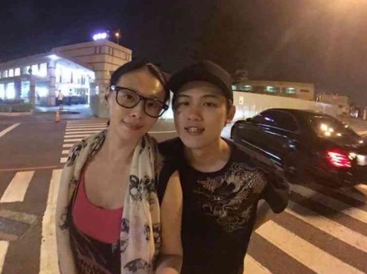 当小三、吸毒坐牢、大骂父母，如今生不出孩子还患癌，算现世报？