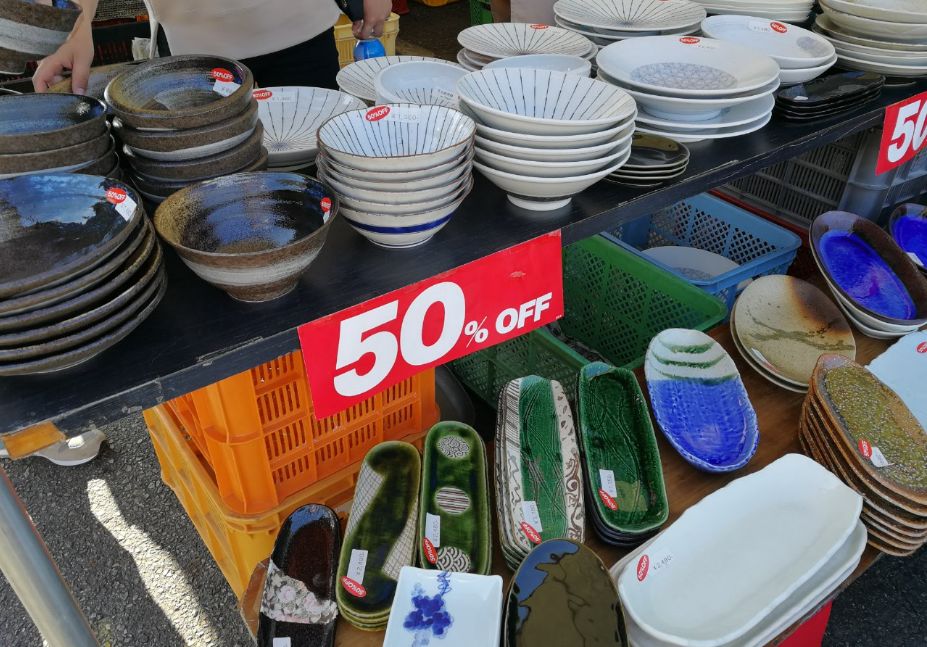 “碰瓷”日本美浓烧集市，我们最动心的却是一个木质便当盒