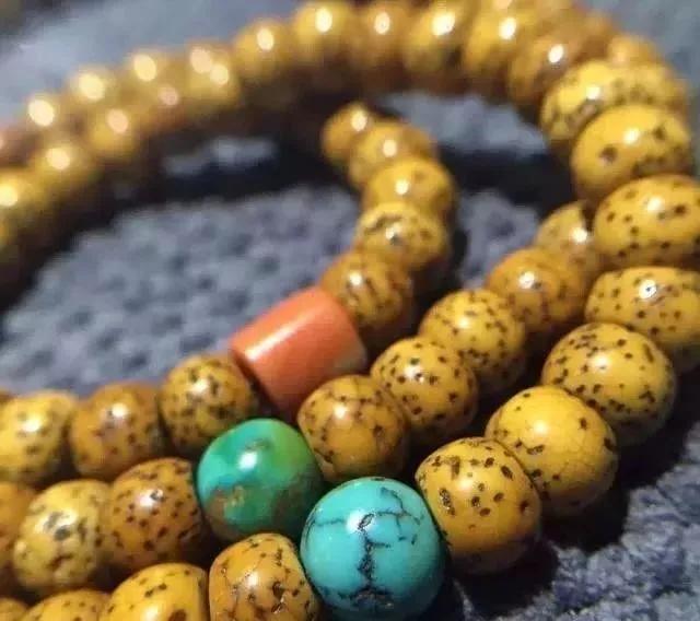 星月菩提怎么盘玩更亮更容易上色,星月菩提怎么盘玩亮的快些呢