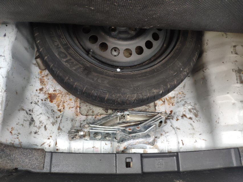 检车实际操作视频,2012年本田锋范1.5自动天窗