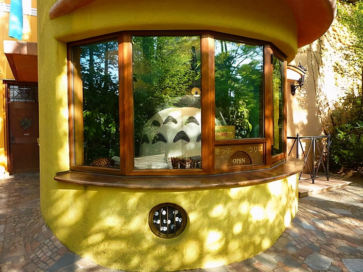 IP加持，小镇腾飞