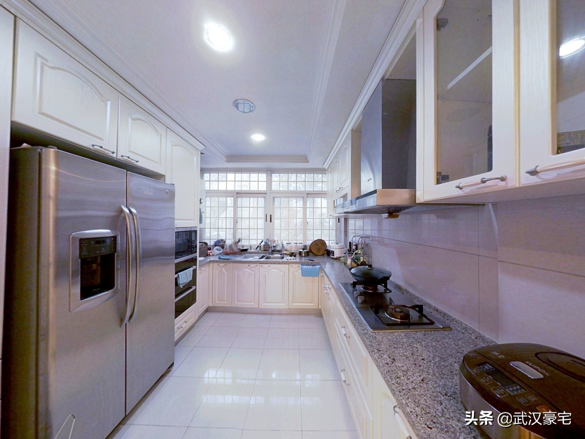 只要1100W万科高尔夫二期别墅边户院子大