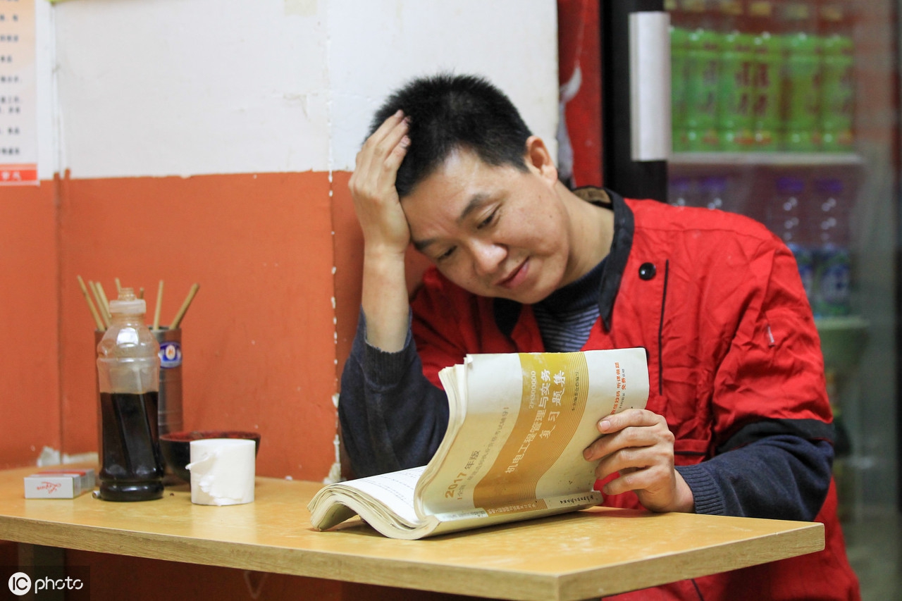 二级建造师证书哪个专业好考,二级建造师哪些证书好