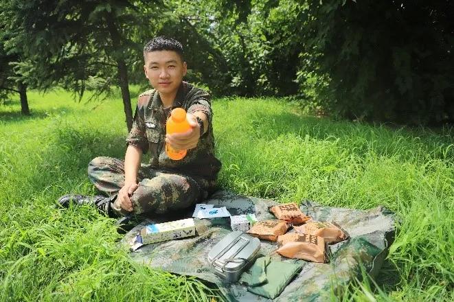 军营新款中款加厚雨衣,军用雨衣解放军