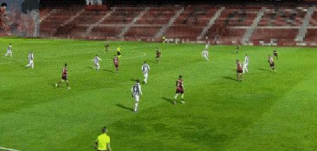 今日足球赛事一览表,今日足球新闻视频