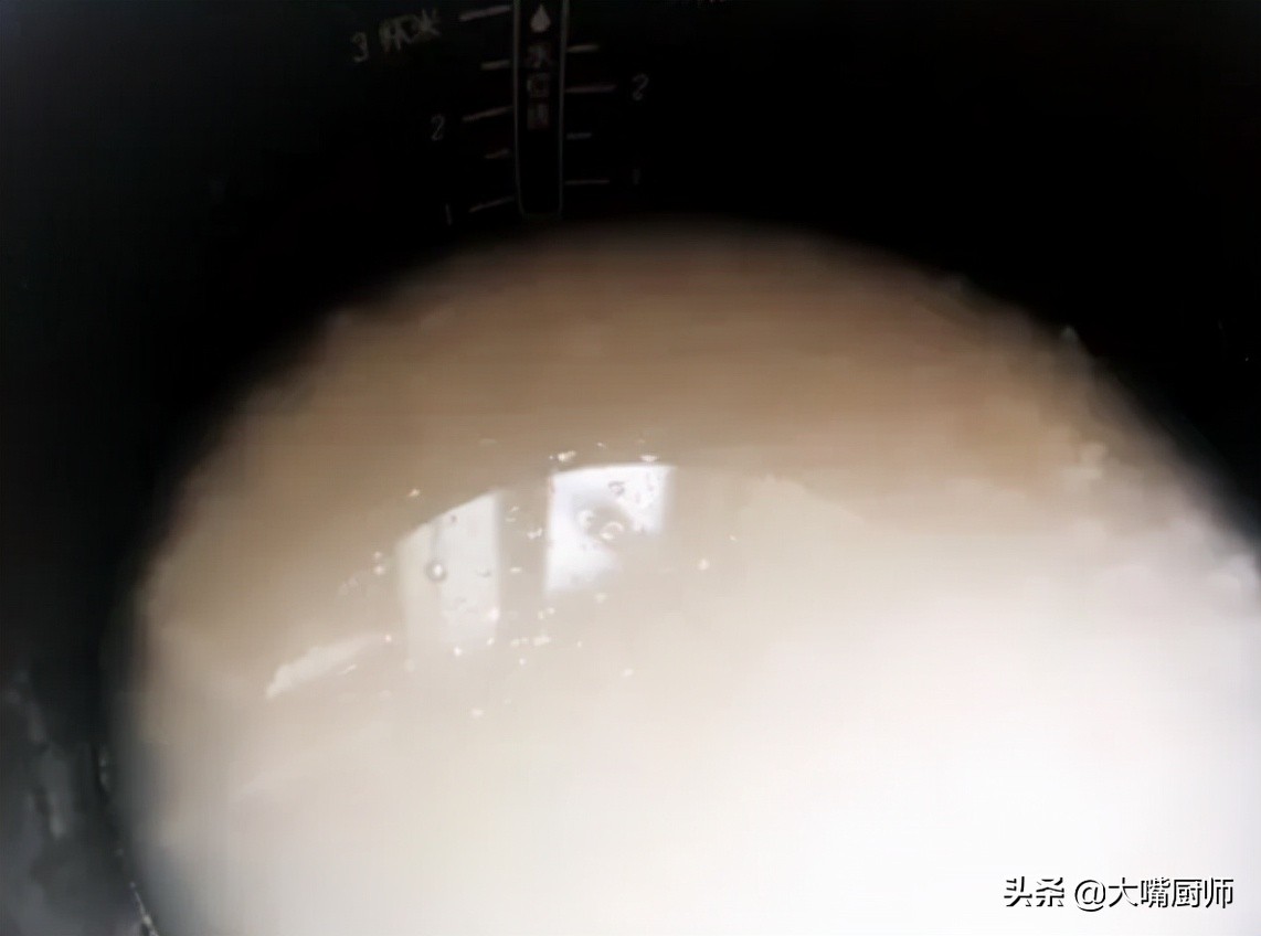 教你个小技巧蒸的米饭香甜又松软,如何蒸米饭能让米饭变得比较软