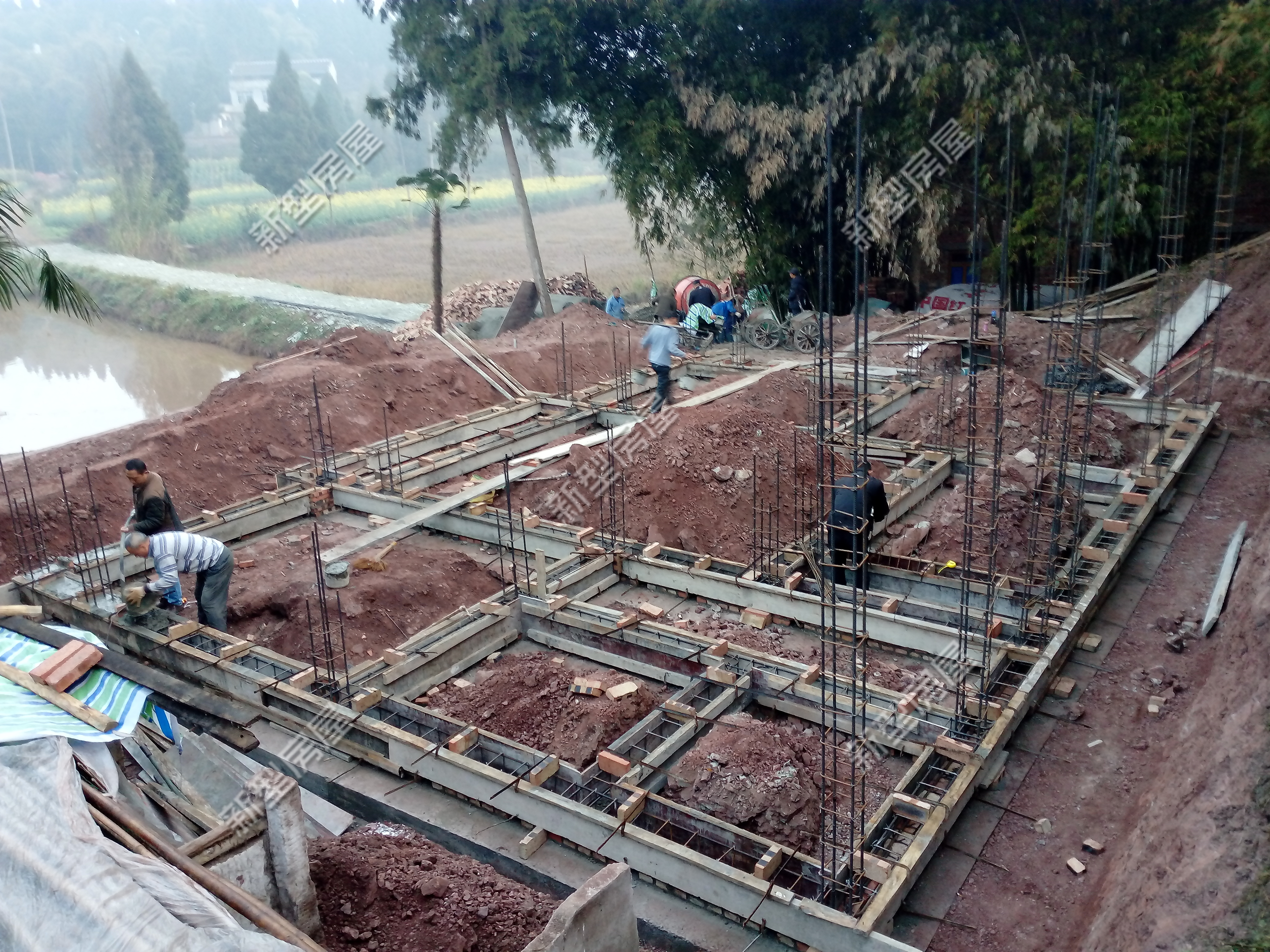 农村建房浇筑混凝土用c25还是c30,农村自建房c30混凝土配合比表