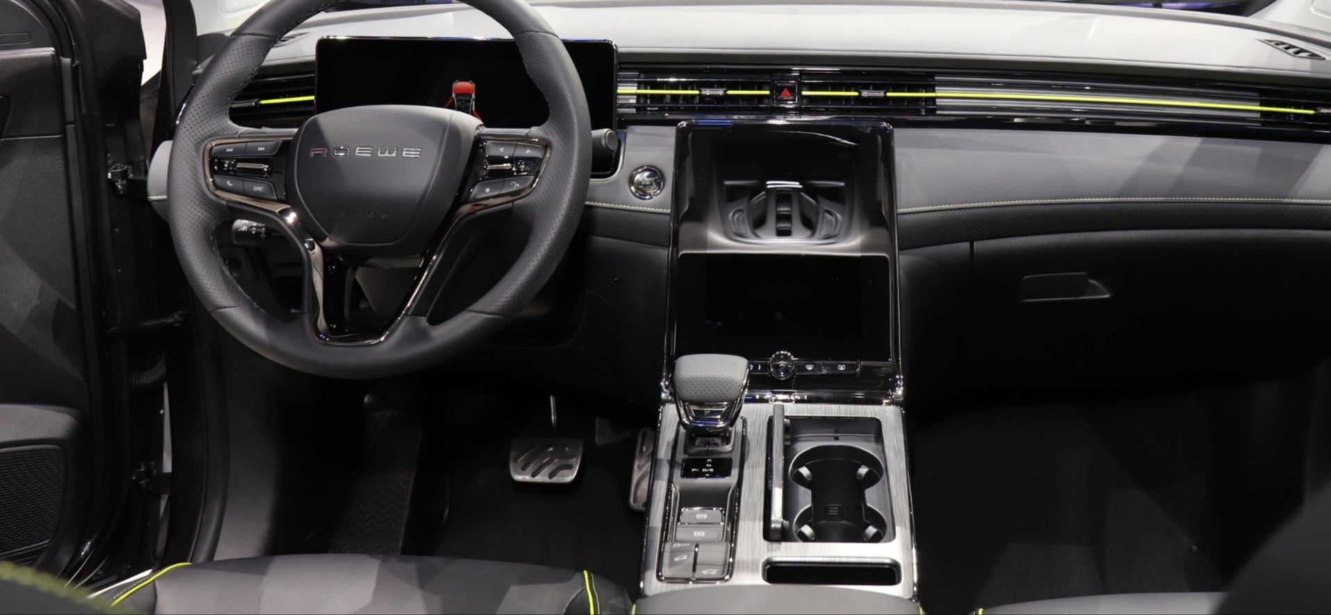 荣威干式双离合车主真实感受,荣威双离合湿式国潮型