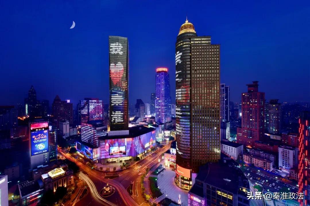 假期余额不足赶紧去玩,假期余额不足溜达一圈