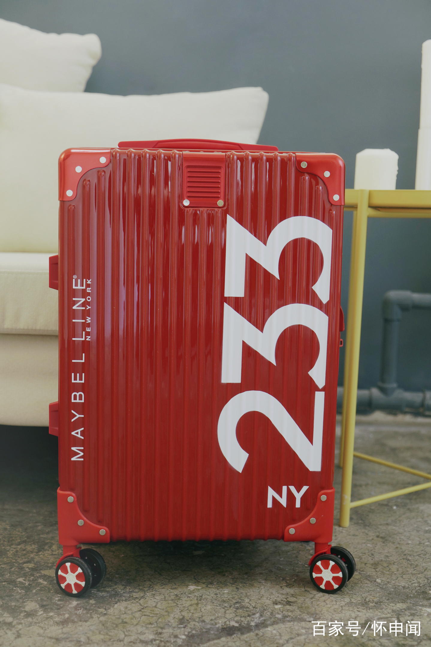 美宝莲口红亮面,美宝莲口红吸睛橘棕色08