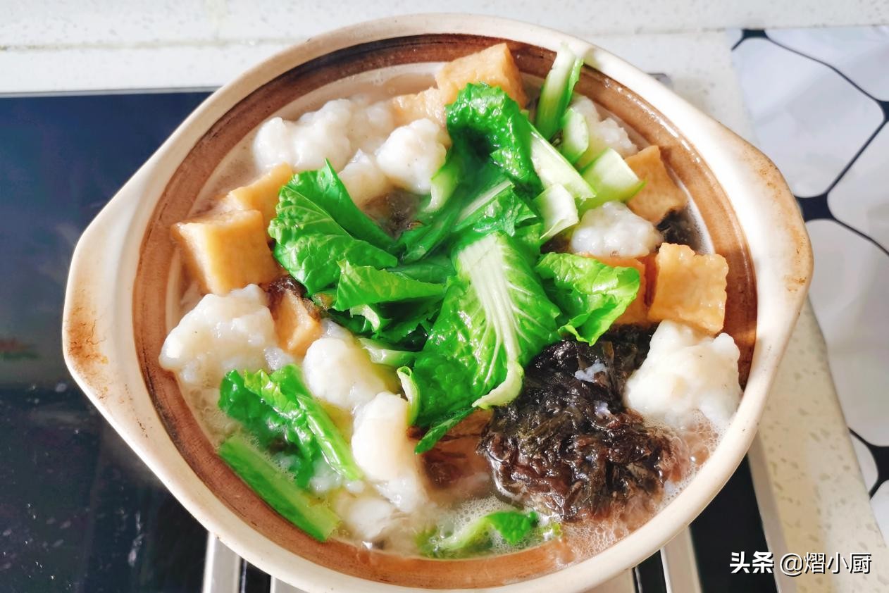 丝瓜紫菜鱼滑汤做法,紫菜滑肉汤怎么做又嫩又好喝