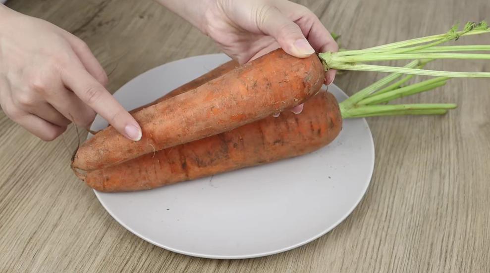 怎样挑选胡萝卜才好吃,今天才知道这3种胡萝卜不要买