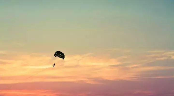 自律逆袭戒掉手机瘾远离低级快乐,怎样戒掉手机瘾好好自律