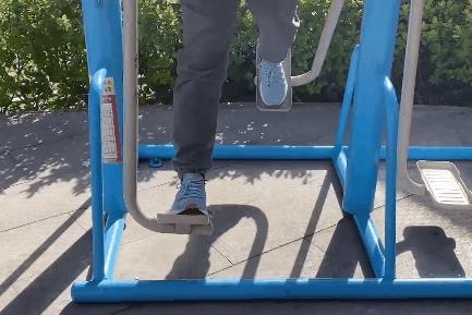 小米推出高性价比时尚跑步鞋,小米跑步鞋299元