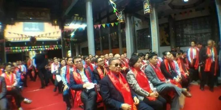 程氏宗亲清明祭祖合影,程氏宗亲最有钱的7个人