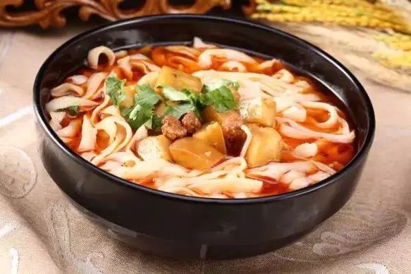 他把自己的餐厅作死了,却靠三招起死回生