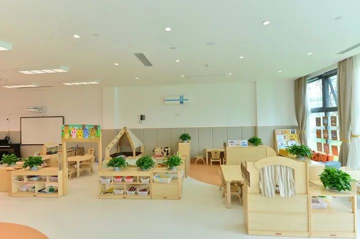 团妈探园丨开校一年即满园，城南这所创新幼儿园凭什么这么火？