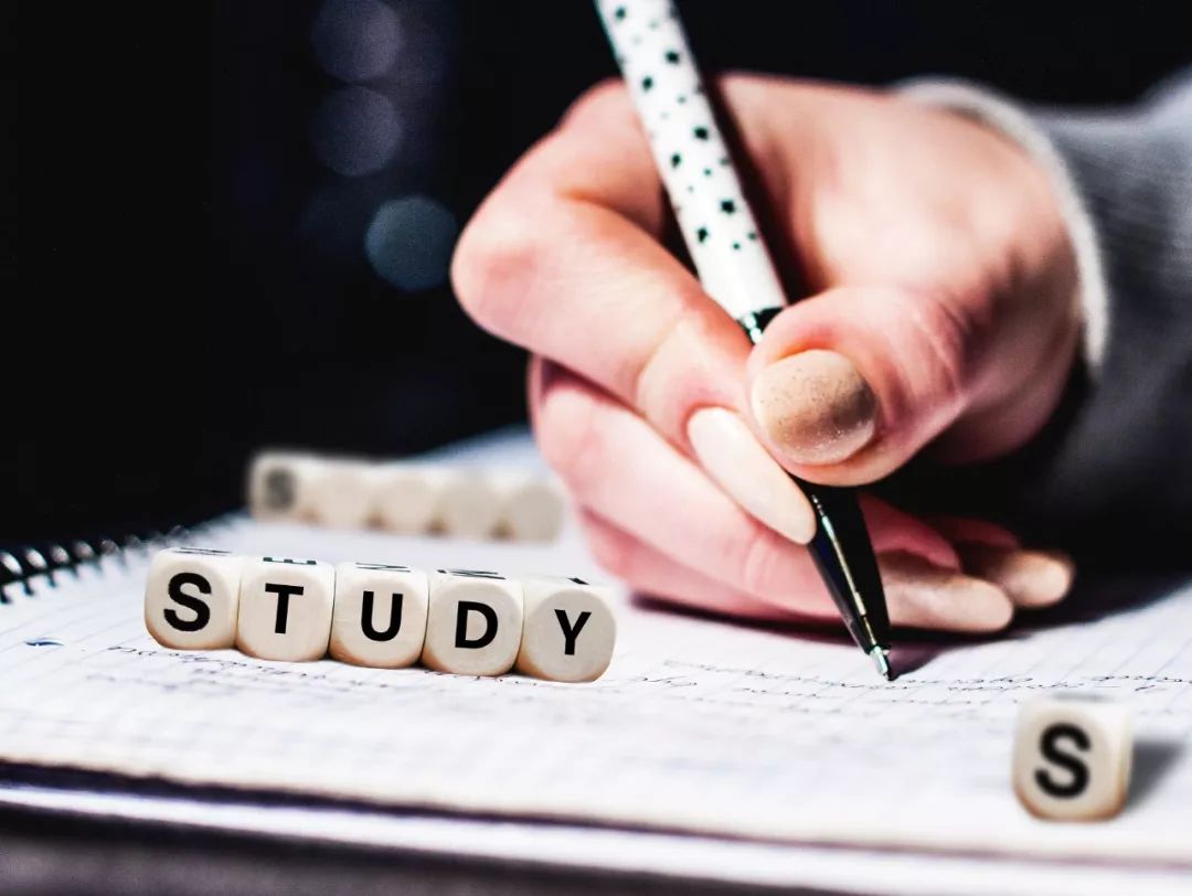 初二下学期各科的提分方法,初二是成绩下滑的高危期