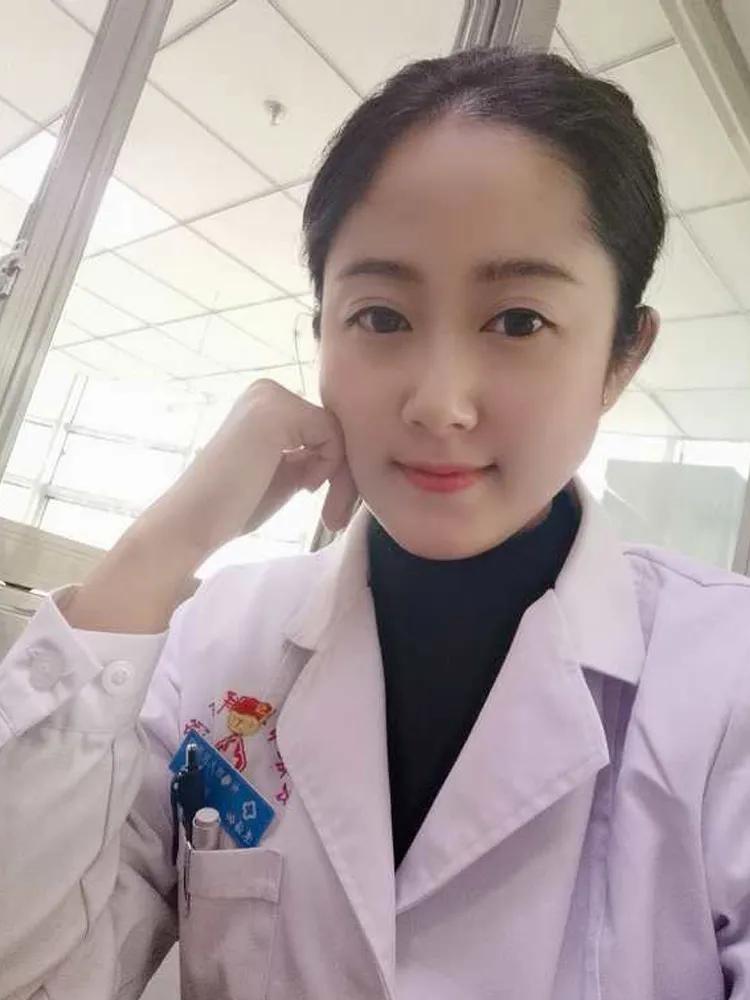 致敬2020每一个逆行的背影,回顾2019年消防员最美逆行背影