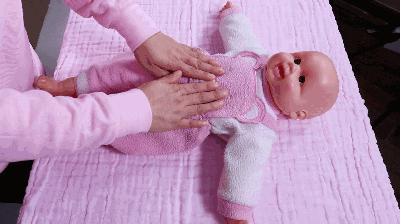 一周新生儿整夜哭闹三招教你解决,新生儿喂养知识大全