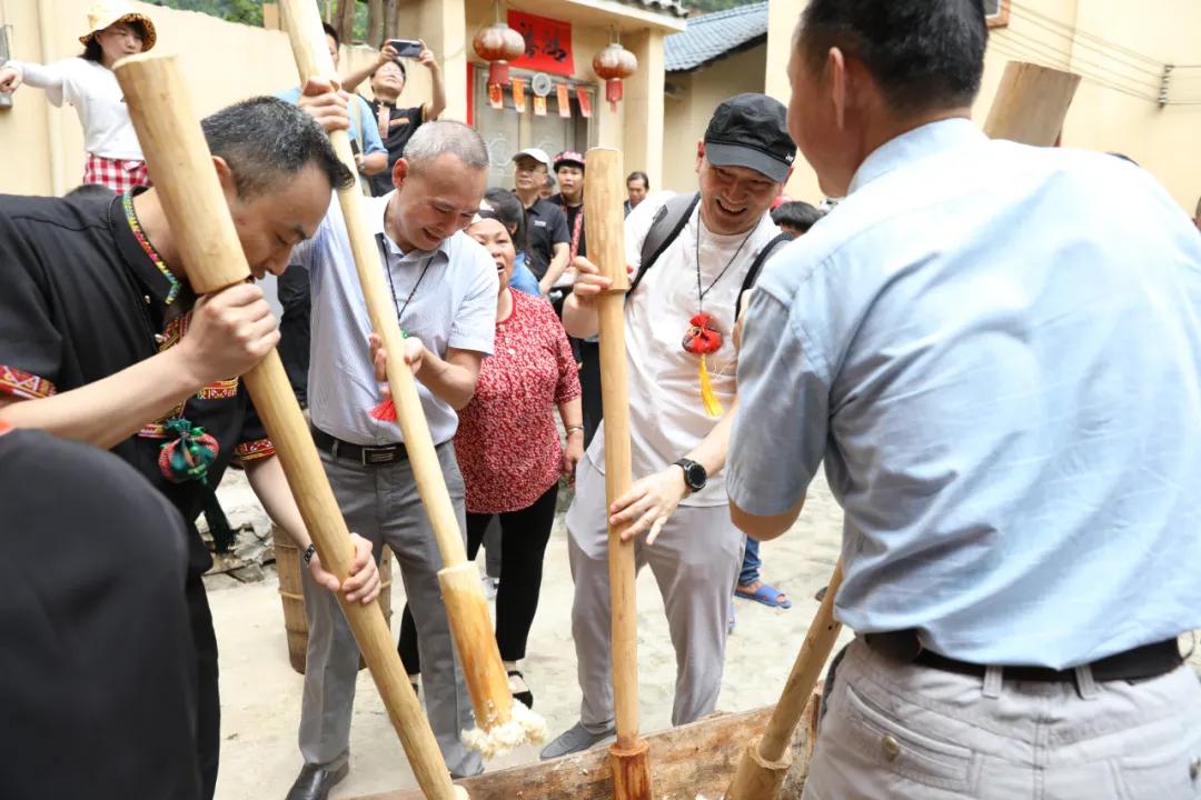 金秀瑶寨非遗集市,金秀瑶族特色文化展示