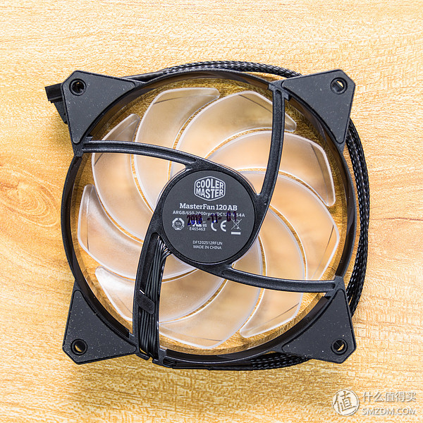 蓝宝石amdrx5804g,amd蓝宝石rx580多少w