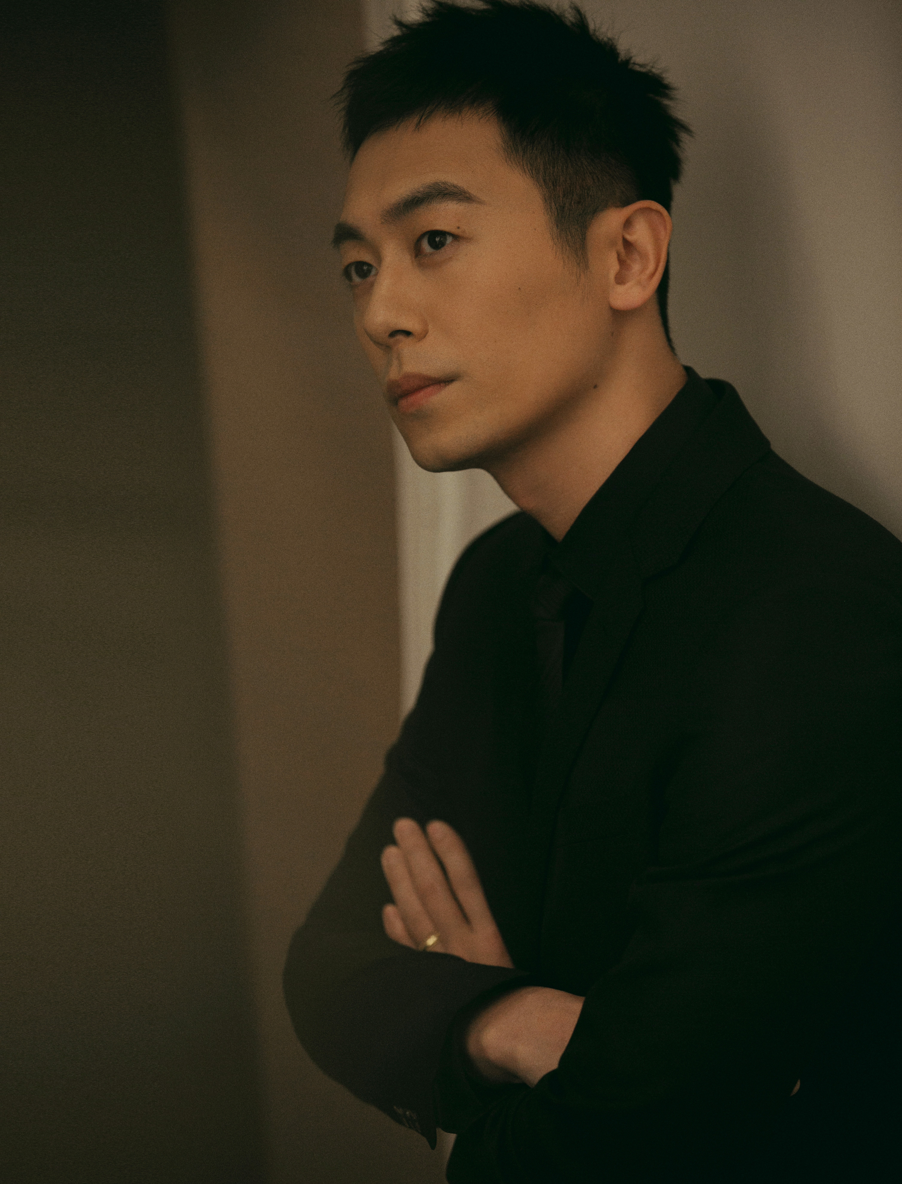 朱亚文易烊千玺演的抗疫电影,朱亚文演抗疫片