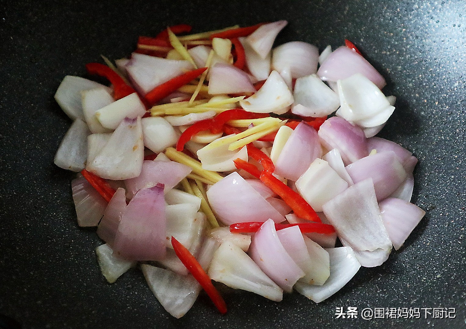 爆炒猪肝的家常做法好吃又简单,爆炒猪肝最好吃的做法粤菜