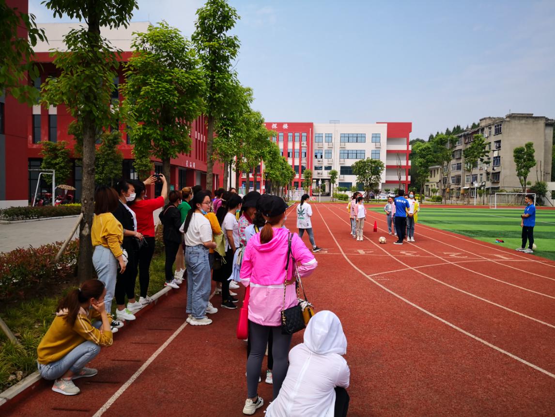 简阳足球裁判培训,简阳市足球培训