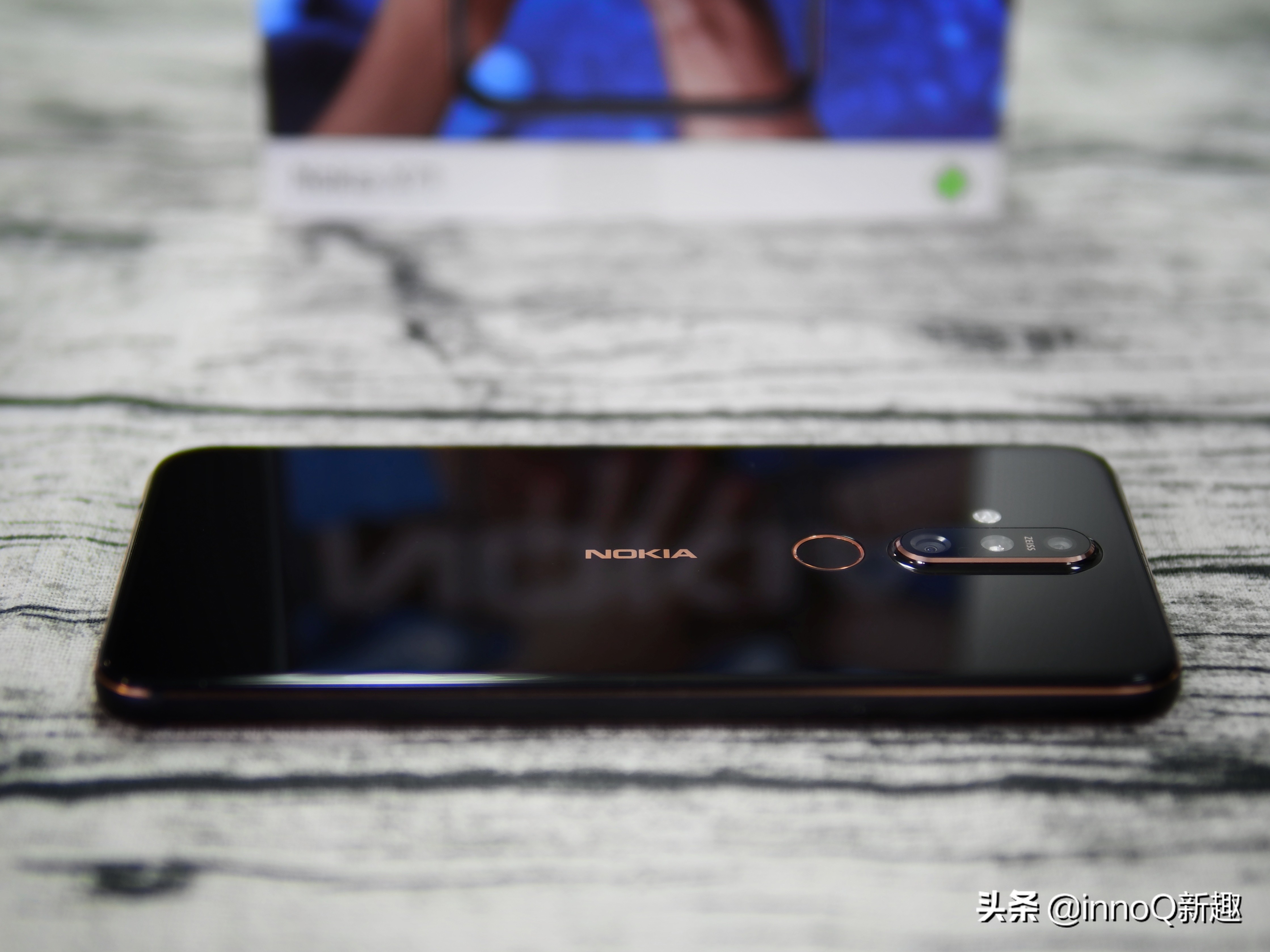 诺基亚新机发布x71王者归来,蔡司诺基亚x7