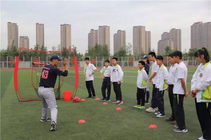 经开一中报名须知,叮咚您的备考秘籍已送达