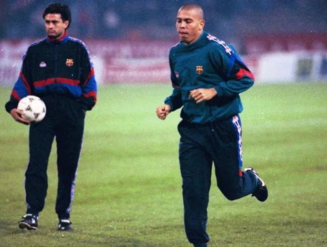 穆里尼奥在足球中的地位,穆里尼奥在葡萄牙人心中的地位